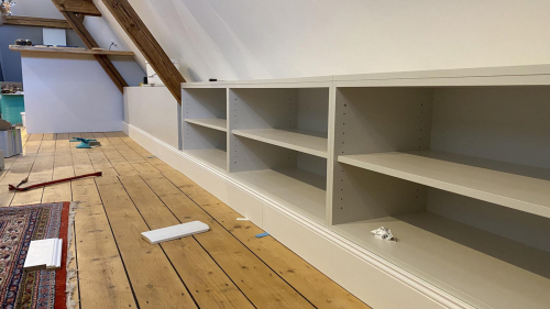 Einbauschränke-Dachschräge